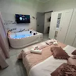 House Cavour نابولي
