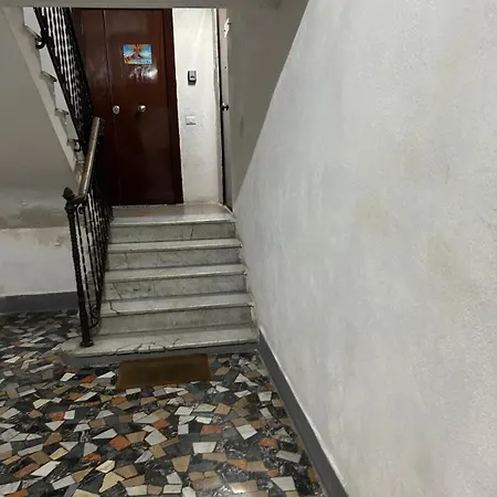 House Cavour * Napels