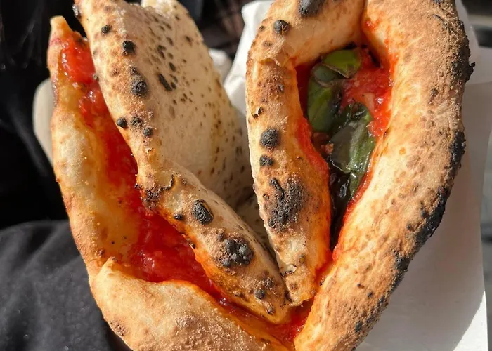 House Cavour شقة نابولي